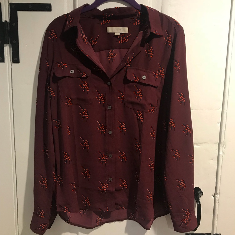 LOFT Women’s Fuchsia Blouse Size Medium